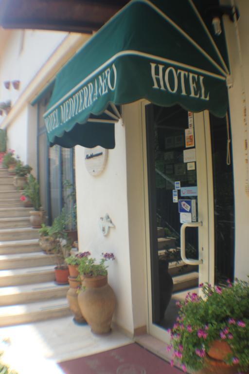 Hotel Mediterraneo Cefalu Exterior photo